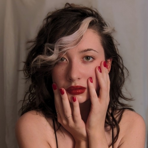 Dienne Déon &The Pink Moon