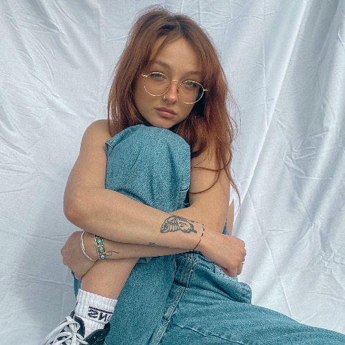 Anya-Lace