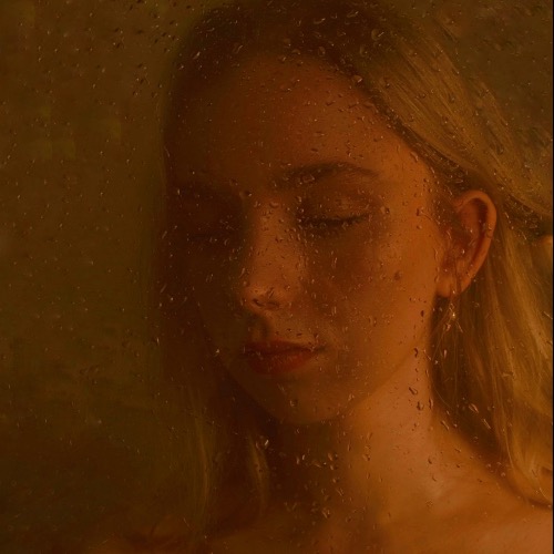 Lucy Bell