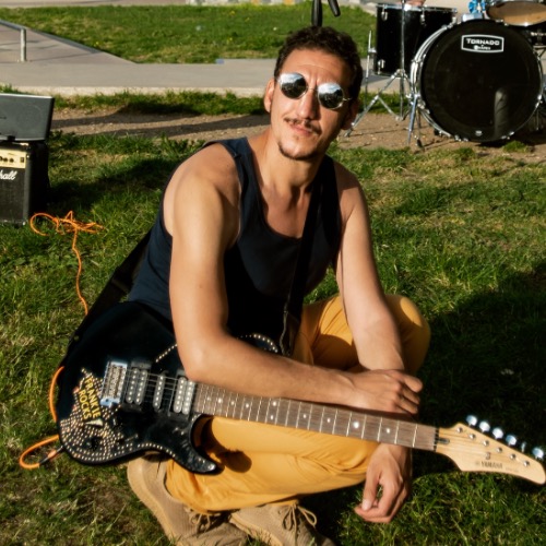 Frankie Rocks!